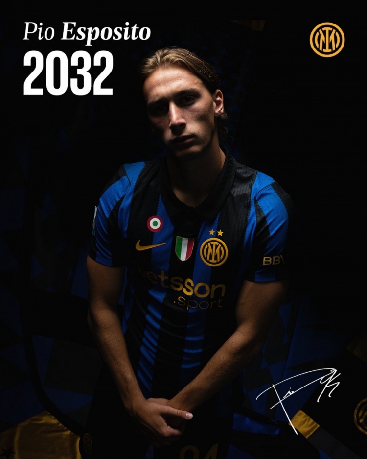 官方：国米与21岁青训前锋皮奥达成续约协议，合同期至2032年6月